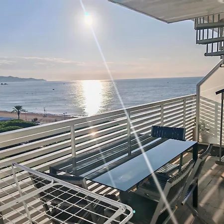Seafront S'abanell Park With Pool Апартаменты Бланес